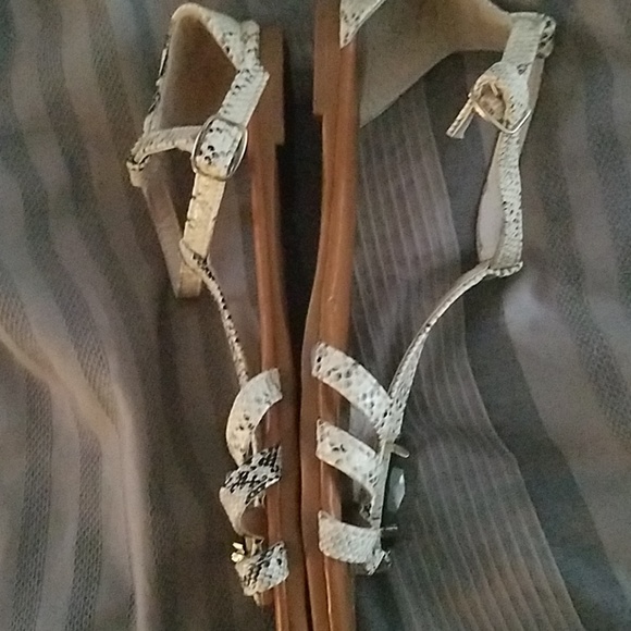 RCK Bella strappy snakeskin sandals - Picture 4 of 4